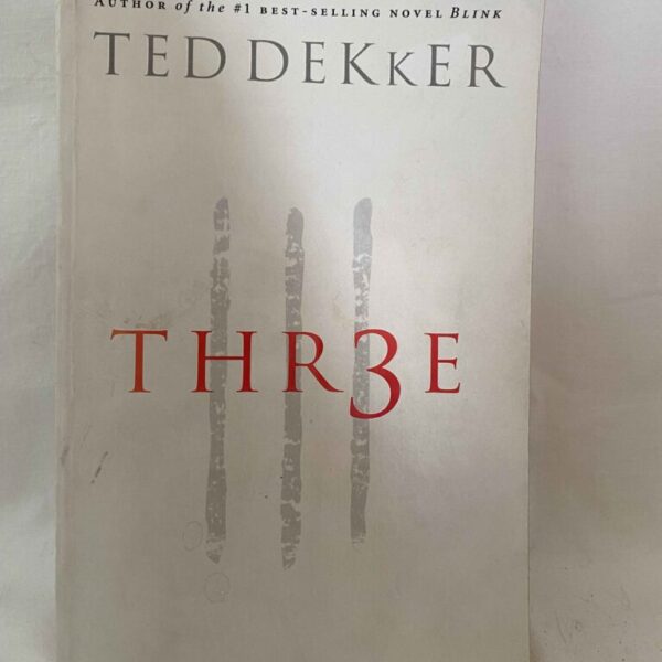 THREE by TEDDEKKER
